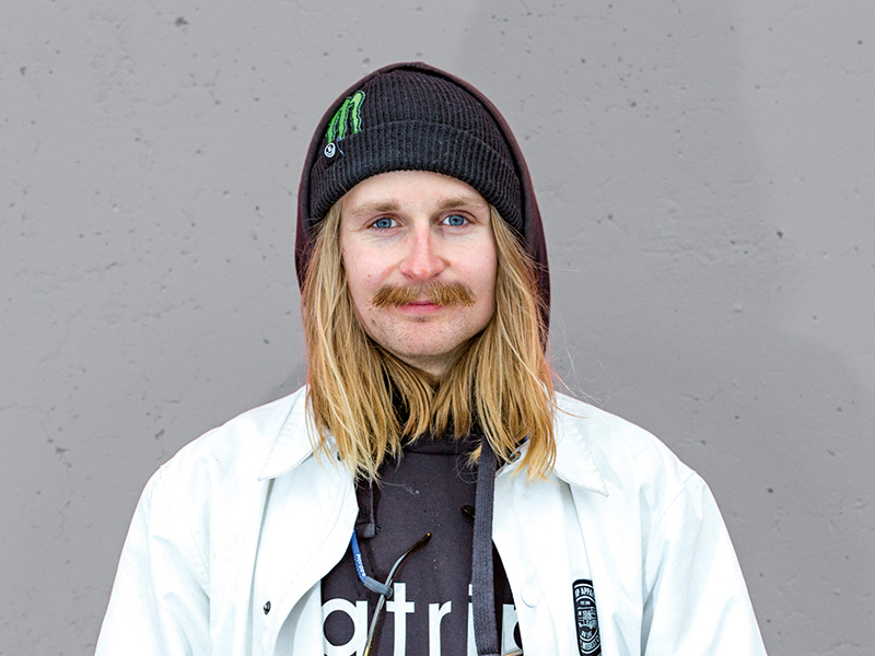 HALLDOR HELGASON / Halder, a younger brother who is also active in the X-Games, is a rampage type who does not know what to do.Aiki is rather serious, but Halder always surprises others with crazy tricks.