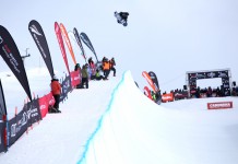 「軽さ」と「高反発」で、より高く飛ぶ!! スノーボードの限界を引き上げるYONEXのカーボンテクノロジー