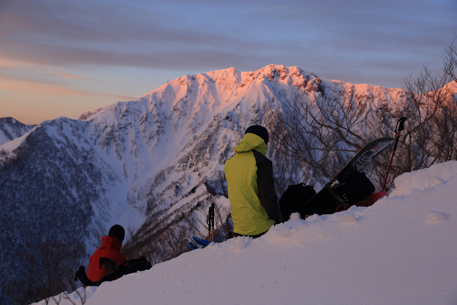 At 6:30, the sunrise lit up Ichinokurazawa