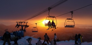 白馬八方尾根の朝一番を120%楽しむ方法「朝一リーゼン」のラストチャンスは3月11日(日)!!