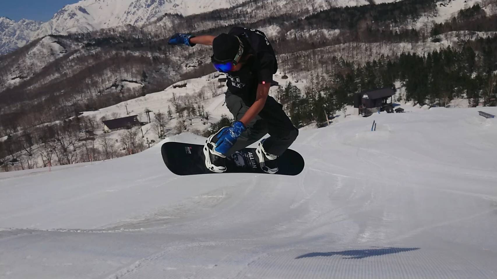 Enjoy the last park riding of the season with a light style unique to spring