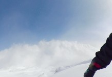 来期のGNUのモデルWhipと共に雪山登山