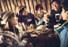 星野リゾート OMO7 旭川で、ローカルの貴重な情報で雪旅をさらにテンションUP!! 〜「雪バカたちのFRIDAY」「雪バカ御用達酒場ツアー」とは??