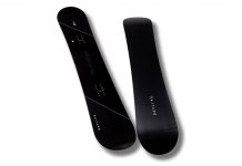 20年以上に渡る絶え間ないテストと進化を重ね、あらゆる面で洗練された至上のフリーラン性能を備えた「DAYLIFE」_Scooter Snowboard