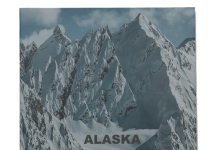 写真家・樋貝吉郎氏による写真集「ALASKA」を紹介。