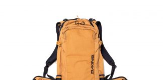 NO.43_「面倒な作業にサヨナラ!背面アクセス可能なバックパック。DAKINE POACHER 32」by HEAVEN STORE. B(東京) オーナー・中本さん