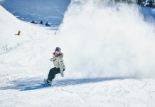 丸沼の標高の高さがもたらす極上パウダーを堪能