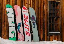 スノーボードの歴史を遡る、懐かしいデザインが限定復刻。Burtonから「レトロスノーボードコレクション」登場