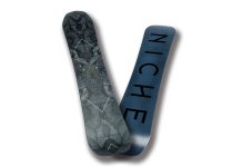 廃棄物ゼロの地球環境に優しい、高性能バーサタイル・フリースタイルボード『CRUX』_NICHE SNOWBOARDS