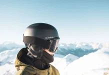 「DAKINE」と「ふじてんスノーリゾート」がヘルメット着用による安全啓発の取り組みを今期より開始