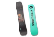 あらゆるシーンで柔軟に適応し、ハイレベルなライディングを実現する女性専用フリーライドボード NEVER SUUMER「CIRRUS」_2025/26先取り特集