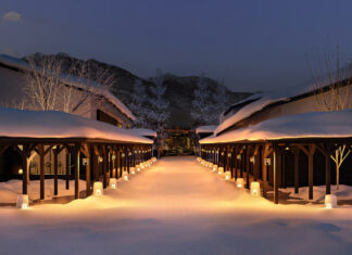 宿一帯が幻想的な光の空間に──『界アルプス』で体験する“雪国がんぎあかり”
